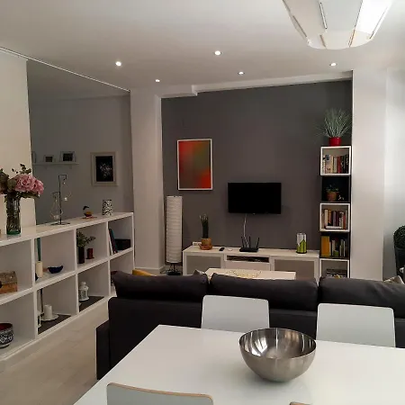 Apartamento Living4malaga Loft San Francisco *